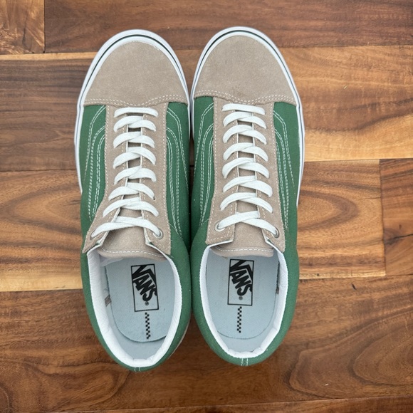 Vans Style 36 Jake Kuzyk Old Skool Skate Shoe NWOT 2-Tone Green Beige - Picture 3 of 8